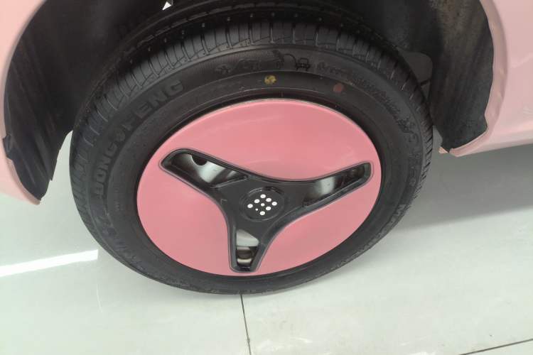 Used Dongfeng Fengon MINIEV 2022 Shishi Style Practical Version Right Rear Wheel Hub
