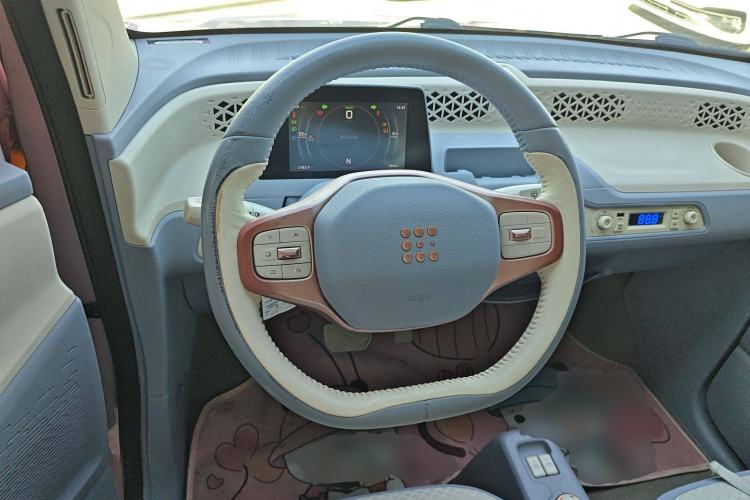 Used Dongfeng Fengon MINIEV 2022 Candy Edition Half-Sugar Steering Wheel