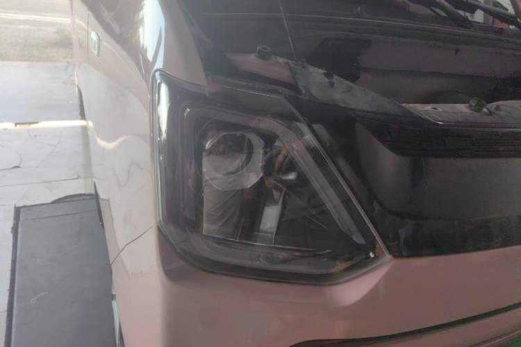 Used Dongfeng Fengon MINIEV 2022 Shishi Style Luxury Version Right Front Headlight