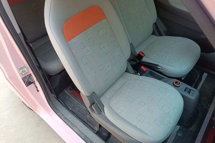 Used Dongfeng Fengon MINIEV 2022 Candy-Style Bubble Gum Right Front Seat