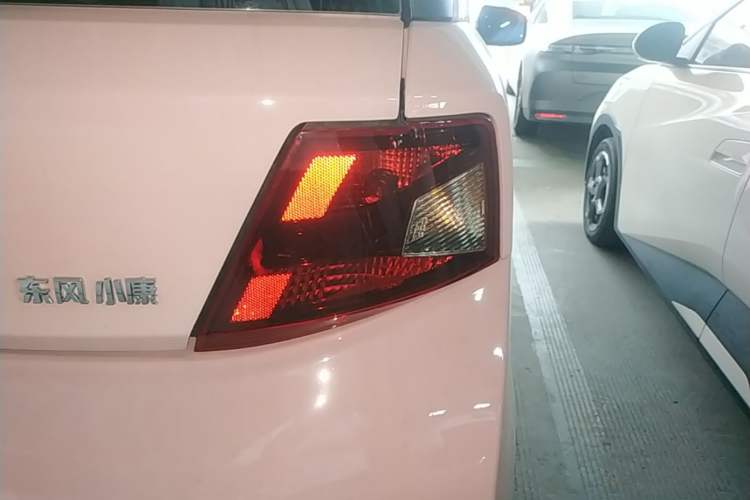 Used Dongfeng Fengon MINIEV 2022 Candy-Style Lollipop Right Rear Taillight