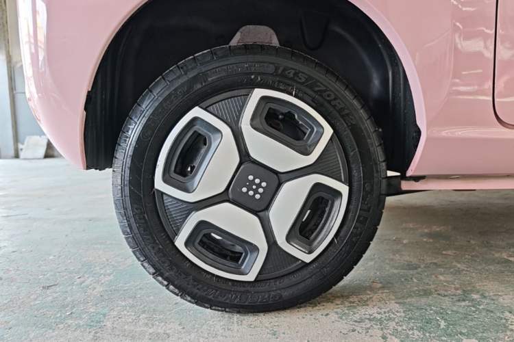 Used Dongfeng Fengon MINIEV 2022 Candy-Style Bubble Gum Right Rear Wheel Hub
