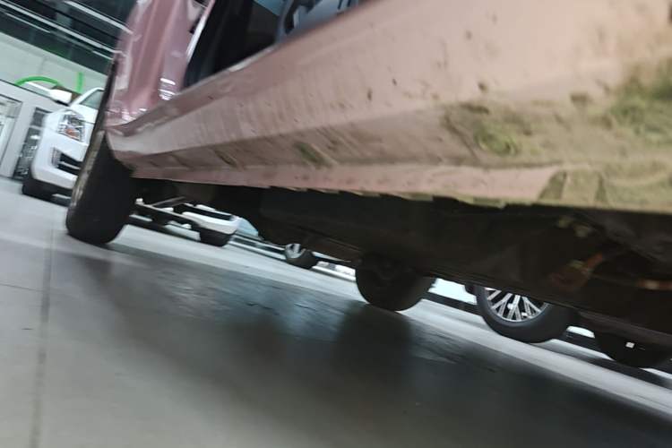 Used Dongfeng Fengon MINIEV 2022 Shishi Style Practical Version Right Side Sill