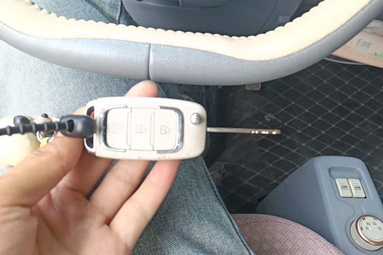 Used Dongfeng Fengon MINIEV 2022 Shishi Style Luxury Version Vehicle Key