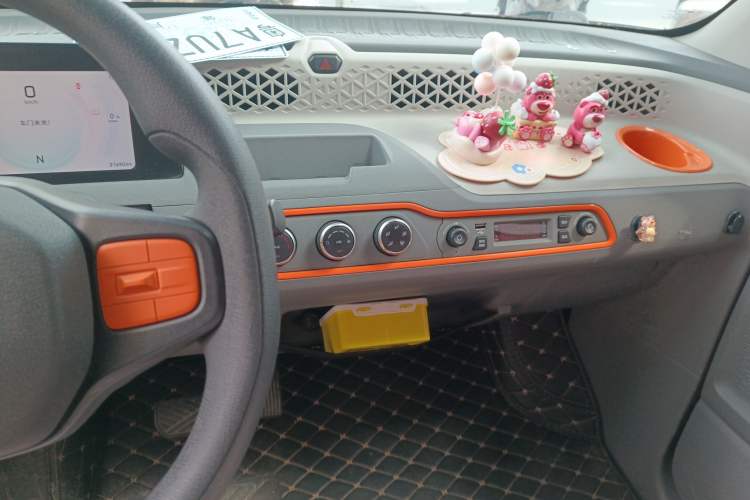 Used Dongfeng Fengon MINIEV 2022 Shishi Style Luxury Version Audio And AC Panel