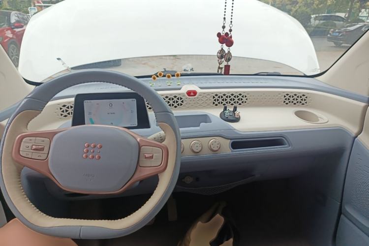 Used Dongfeng Fengon MINIEV 2022 Candy Edition Lightly Sweeted Center Console