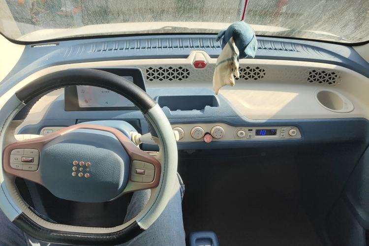 Used Dongfeng Fengon MINIEV 2022 Candy-Style Lollipop Center Console