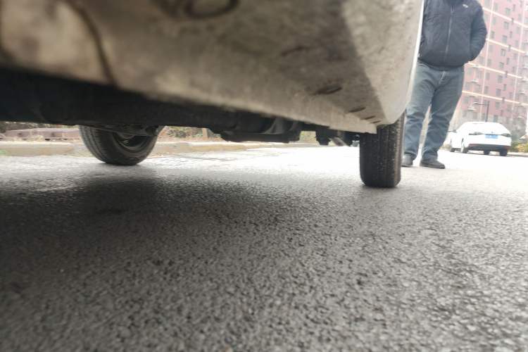 Used Dongfeng Fengon MINIEV 2022 Candy-Style Marshmallow Chassis Front Left