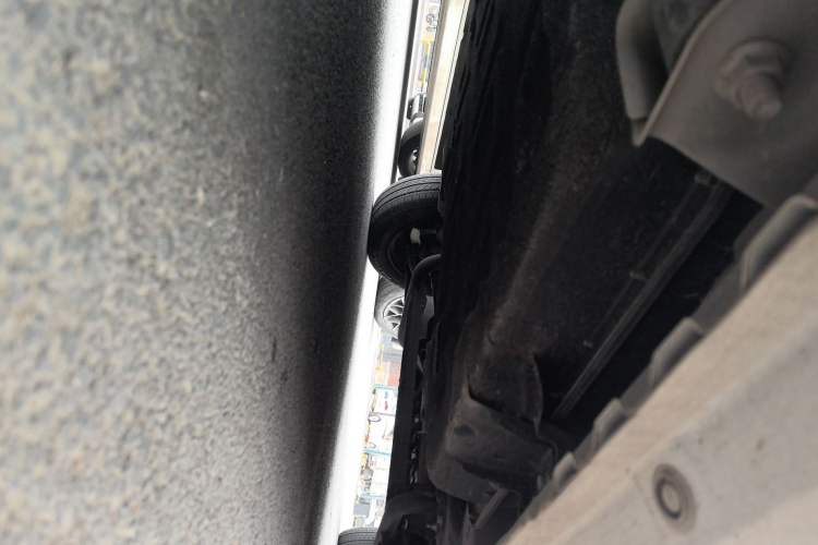 Used Dongfeng Fengon MINIEV 2022 Candy Edition Half-Sugar Chassis Rear Right