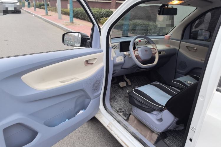 Used Dongfeng Fengon MINIEV 2022 Candy Edition Half-Sugar Driver Seat
