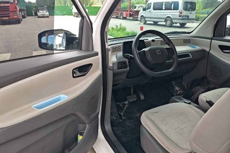 Used Dongfeng Fengon MINIEV 2022 Shishi Style Practical Version Driver Seat