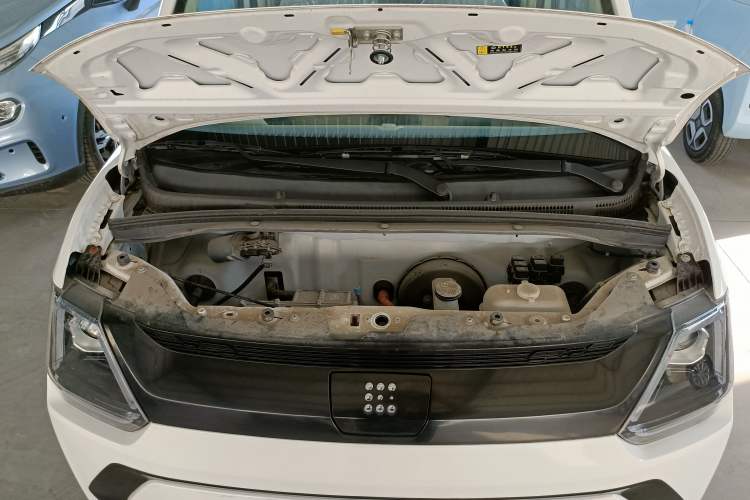 Used Dongfeng Fengon MINIEV 2022 Candy Edition Lightly Sweeted Engine Bay