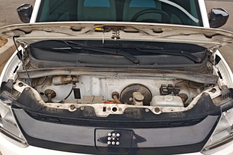 Used Dongfeng Fengon MINIEV 2022 Shishi Style Practical Version Engine Bay