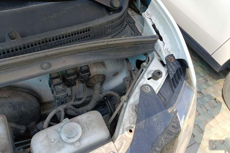 Used Dongfeng Fengon MINIEV 2022 Candy Edition Half-Sugar Engine Bay Left