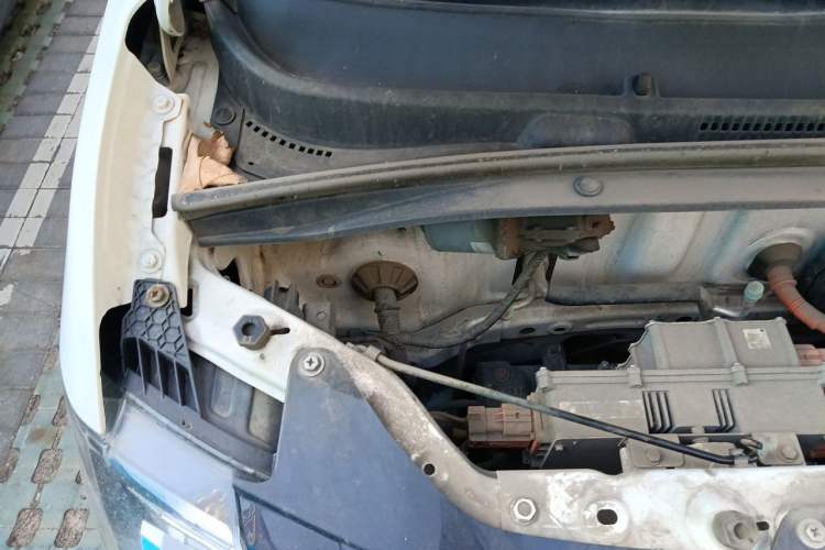 Used Dongfeng Fengon MINIEV 2022 Candy Edition Half-Sugar Engine Bay Right