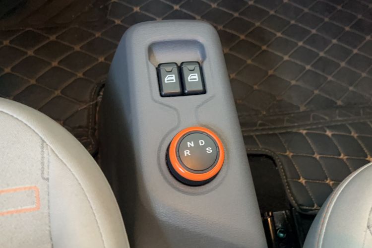 Used Dongfeng Fengon MINIEV 2022 Simple Style Comfort Version Gear Lever