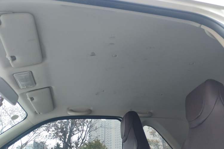 Used Dongfeng Fengon MINIEV 2022 Candy-Style Marshmallow Headliner