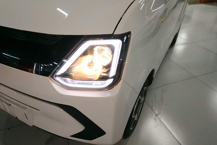 Used Dongfeng Fengon MINIEV 2022 Candy Edition Lightly Sweeted Left Front Headlight