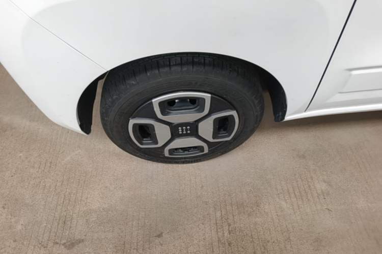 Used Dongfeng Fengon MINIEV 2022 Candy Edition Half-Sugar Left Front Wheel Hub