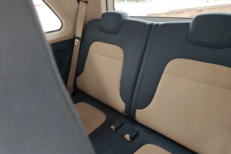 Used Dongfeng Fengon MINIEV 2022 Candy Edition Half-Sugar Left Rear Seat