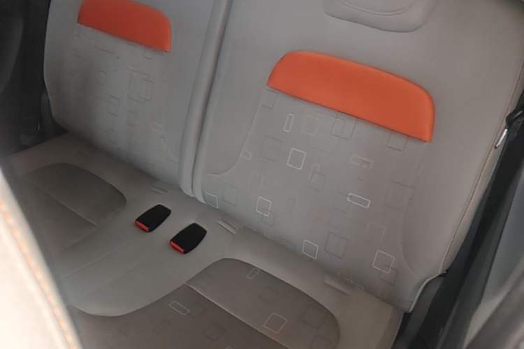 Used Dongfeng Fengon MINIEV 2022 Shishi Style Practical Version Left Rear Seat