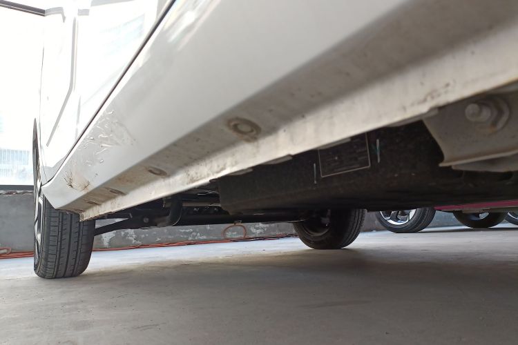 Used Dongfeng Fengon MINIEV 2022 Candy Edition Lightly Sweeted Left Side Sill