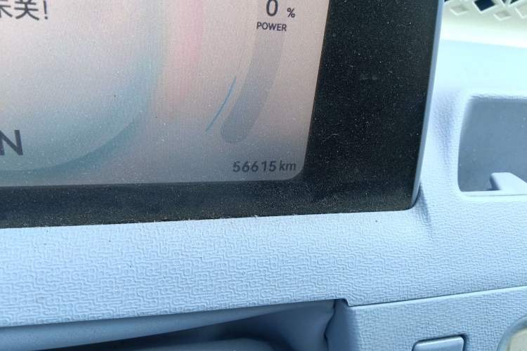 Used Dongfeng Fengon MINIEV 2022 Candy Edition Half-Sugar Odometer Close Up