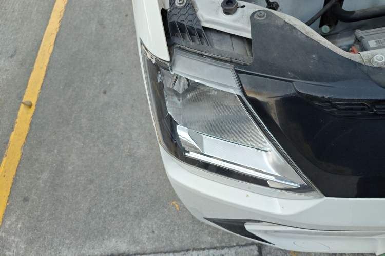 Used Dongfeng Fengon MINIEV 2022 Shishi Style Luxury Version Right Front Headlight