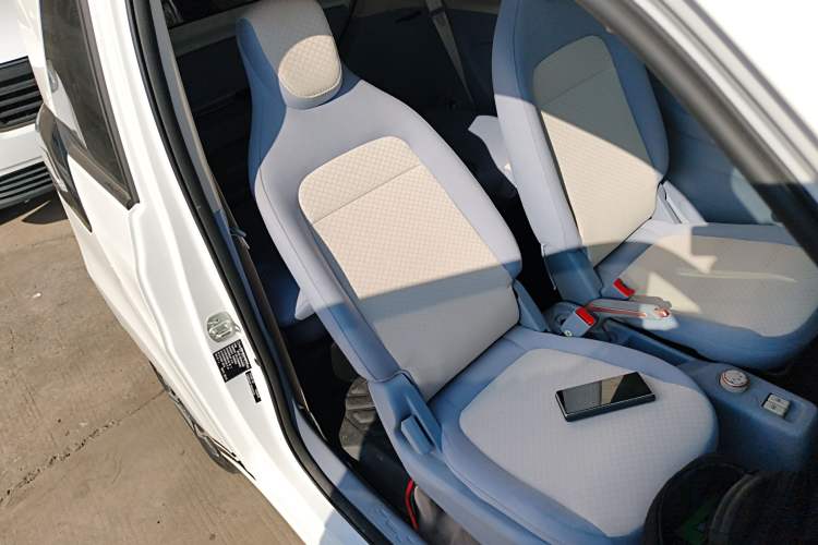 Used Dongfeng Fengon MINIEV 2022 Candy Edition Lightly Sweeted Right Front Seat