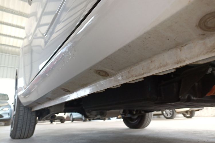 Used Dongfeng Fengon MINIEV 2022 Candy Edition Lightly Sweeted Right Side Sill