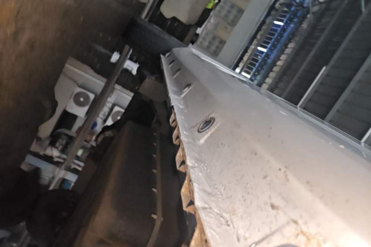 Used Dongfeng Fengon MINIEV 2022 Shishi Style Practical Version Right Side Sill