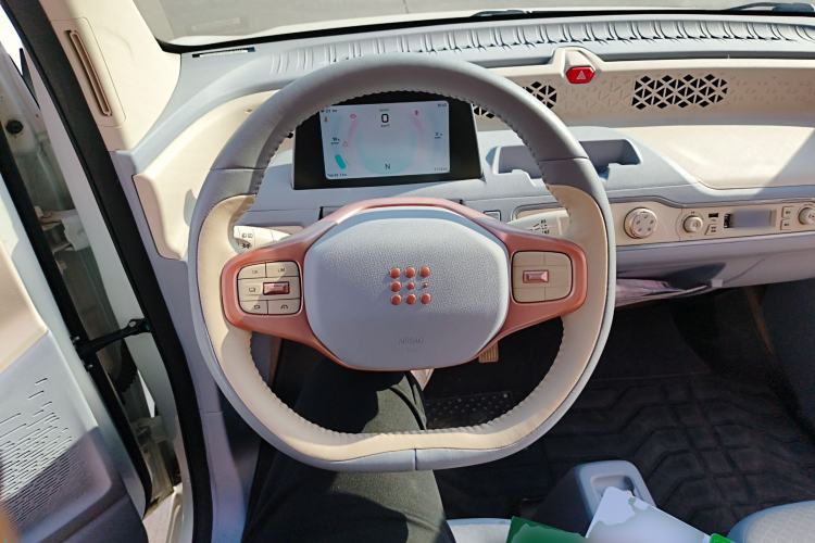 Used Dongfeng Fengon MINIEV 2022 Candy Edition Lightly Sweeted Steering Wheel