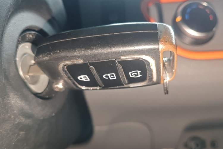 Used Dongfeng Fengon MINIEV 2022 Shishi Style Practical Version Vehicle Key