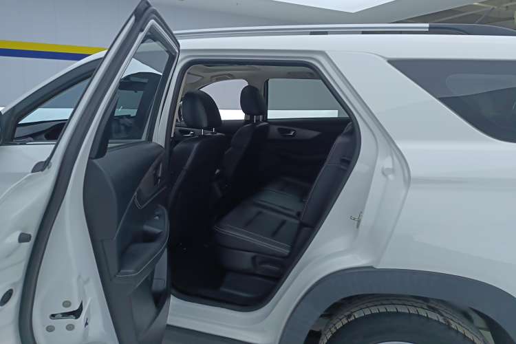Used Dongfeng Fengon S560 2019 1.8L CVT Elite Model Left Rear Seat