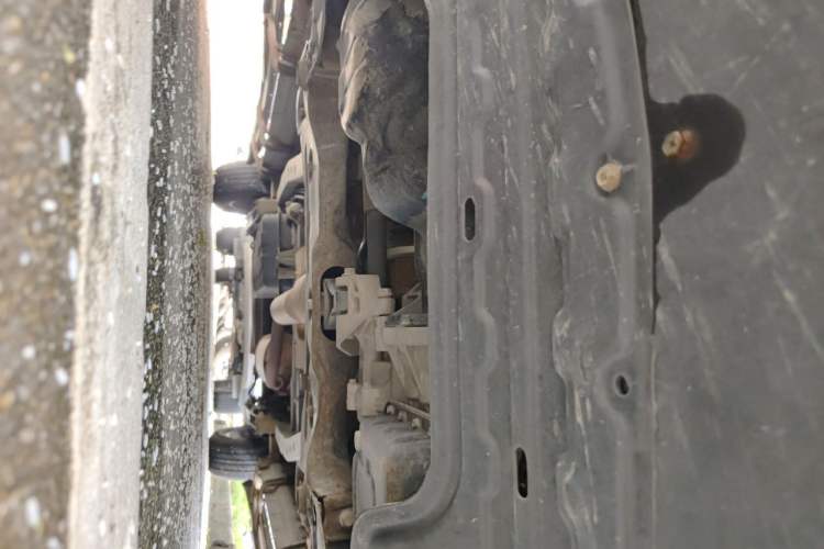 Used Dongfeng Fengon S560 2018 1.8L CVT Smart Connect 7-Seater Chassis Front