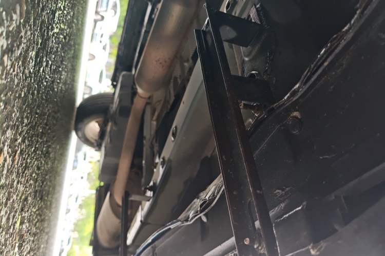 Used Dongfeng Fengon S560 2018 1.8L CVT Elite Model 7 Seats Chassis Front Left