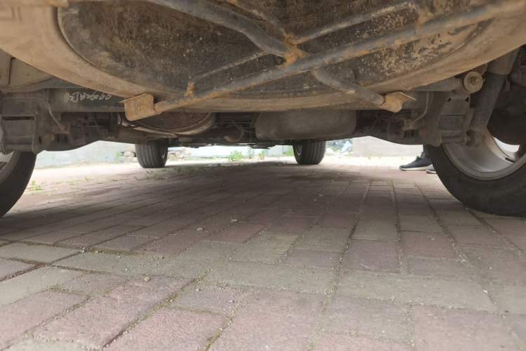 Used Dongfeng Fengon S560 2018 1.8L Manual Comfort 7-Seater Chassis Rear