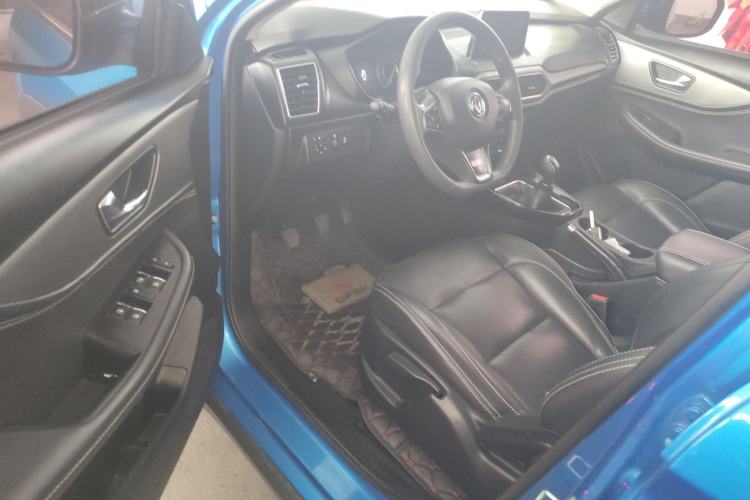 Used Dongfeng Fengon S560 2018 1.8L Manual Comfort 5-Seater China V Standard Driver Seat