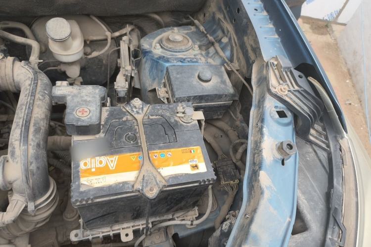 Used Dongfeng Fengon S560 2018 1.8L Manual Comfort 7-Seater Engine Bay Left