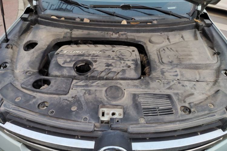 Used Dongfeng Fengon S560 2018 1.8L CVT Urban Model 5 Seats Engine Bay
