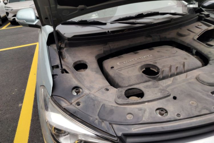 Used Dongfeng Fengon S560 2018 1.8L CVT Smart Connect 7-Seater Engine Bay Right