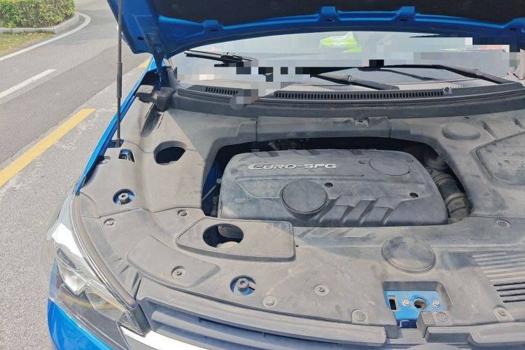 Used Dongfeng Fengon S560 2018 1.8L CVT Smart Connect 7-Seater Engine Bay Right