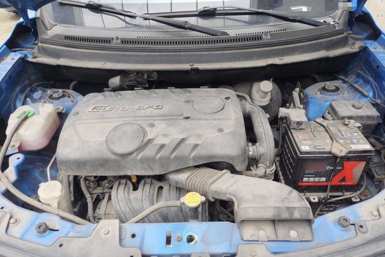 Used Dongfeng Fengon S560 2018 1.8L CVT Elite Model 7 Seats Engine Bay
