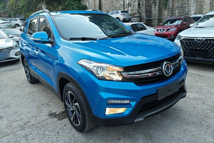 Used Dongfeng Fengon S560 2018 1.8L Manual Comfort 7-Seater Exterior 1