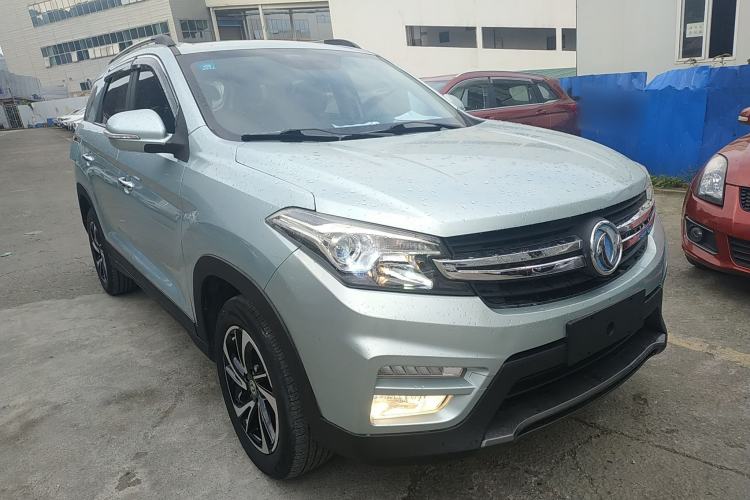 Used Dongfeng Fengon S560 2018 1.8L Manual Luxury 7-Seater Exterior 1