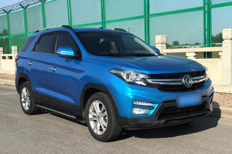 Used Dongfeng Fengon S560 2018 1.8L CVT Elite Model 7 Seats Exterior 2