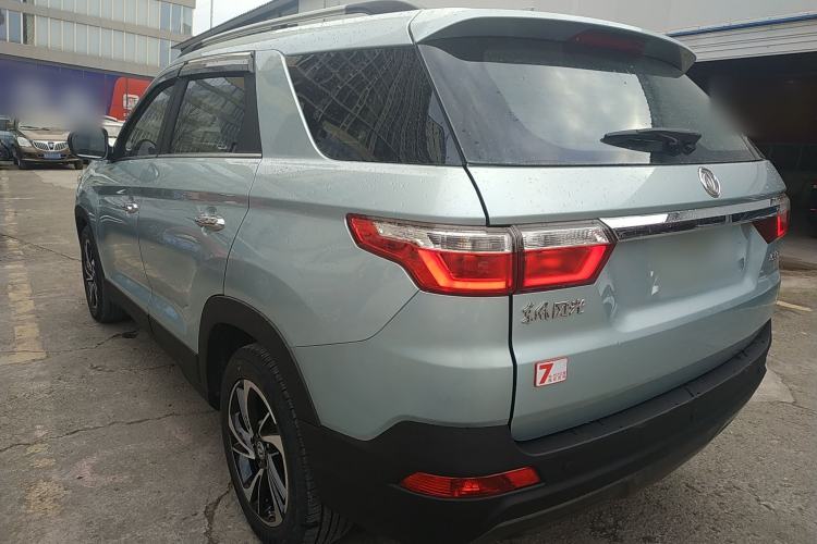 Used Dongfeng Fengon S560 2018 1.8L Manual Luxury 7-Seater Exterior 2
