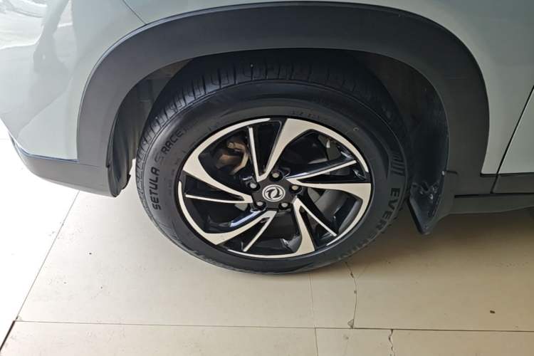 Used Dongfeng Fengon S560 2018 1.8L CVT Prestige Model Exterior 4