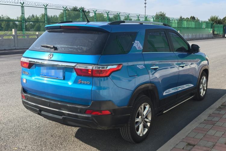 Used Dongfeng Fengon S560 2018 1.8L CVT Elite Model 7 Seats Exterior 6