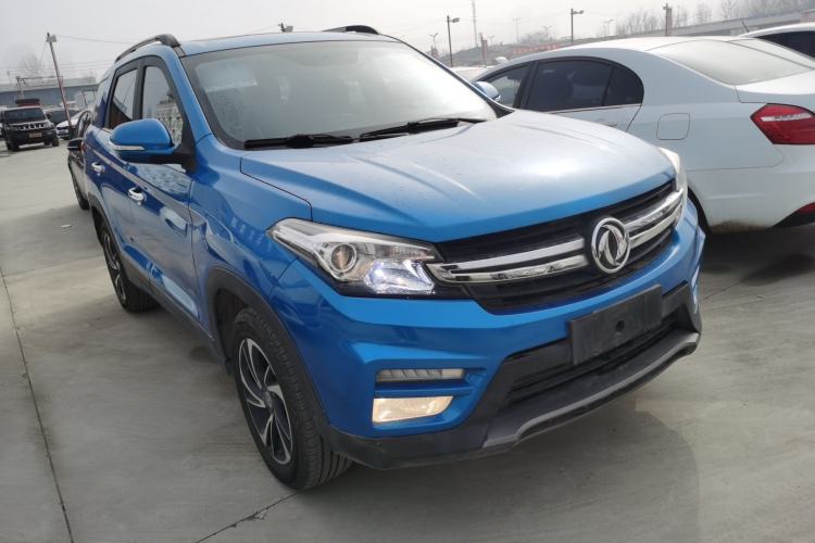 Used Dongfeng Fengon S560 2018 1.8L Manual Comfort 7-Seater Front Right 45 Deg